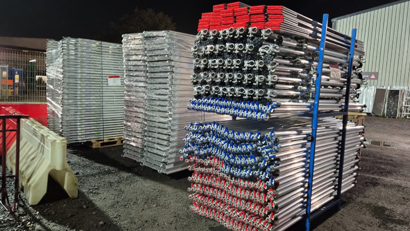 New Towers (002).jpg (436 KB)